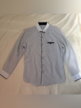 Men's White Micro-Pattern Button-Down Shirt with Black Trim